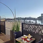 Hotell Logis Restaurant La Regence 3*