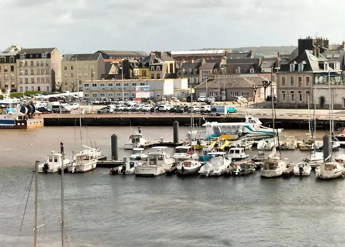 Hotel Logis Restaurant La Regence Cherbourg-en-Cotentin