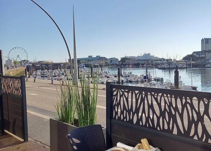 Hotel Logis Restaurant La Regence 3*