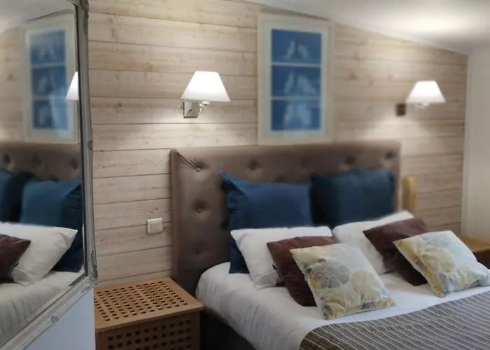 Hotel Logis Restaurant La Regence