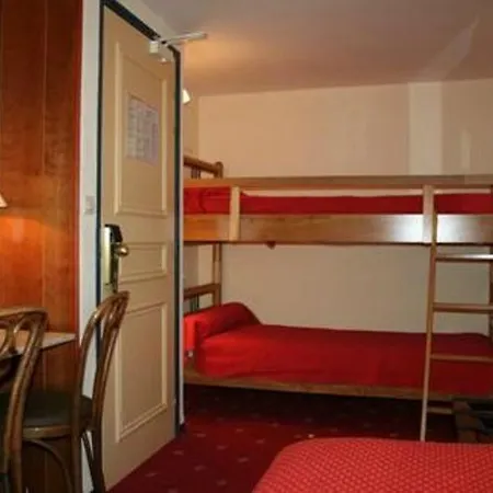 Отель Logis Restaurant La Regence