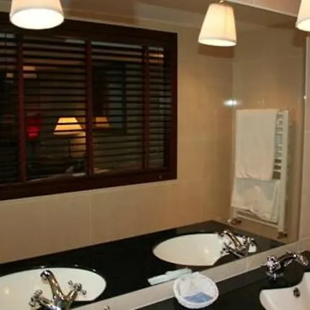 Logis La Régence Hotel
