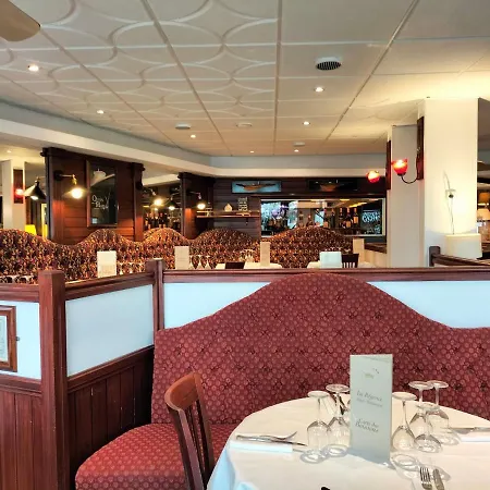 Logis Restaurant La Regence Otel 3*