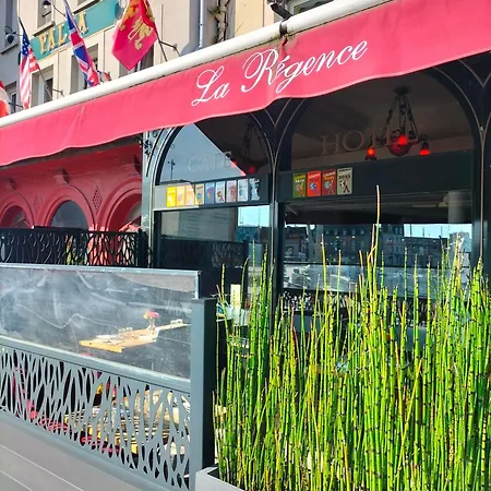 Logis Restaurant La Regence 3* Шербур-ан-Котантен