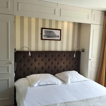 Logis Restaurant La Regence Hotel Cherbourg-en-Cotentin