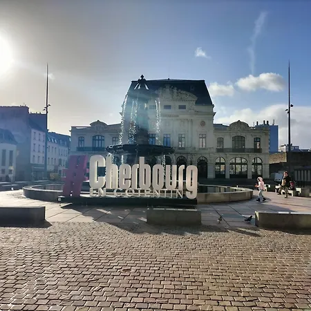 Отель Logis Restaurant La Regence 3*