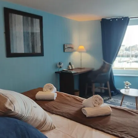 Logis La Régence Hotel 3*