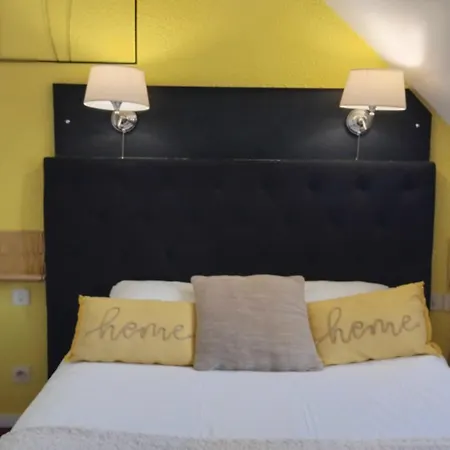 호텔 Logis Restaurant La Regence 셰르부르 앙 코탱탕