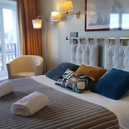 Logis Restaurant La Regence 호텔 3*