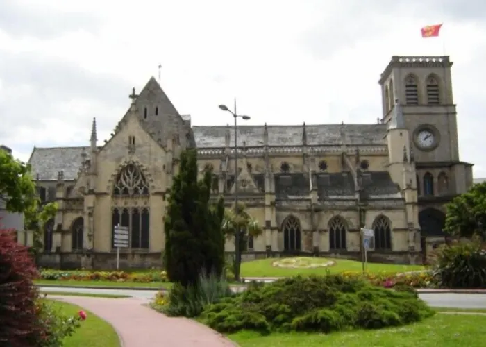 Hotel Logis La Régence 3*