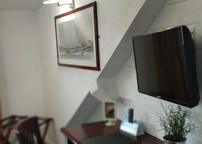 Logis La Régence Hotel 3*