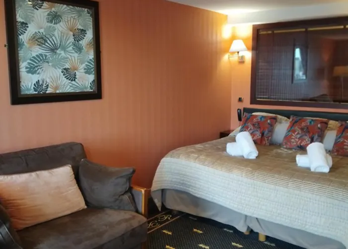 Logis Restaurant La Régence Hotel Cherbourg-en-Cotentin